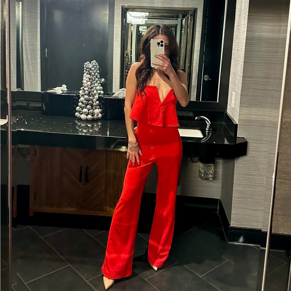 Gorgeous red jumpsuit, perfect for any occasion